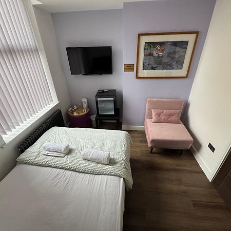 Southgate Luxury Apartments Elland エクステリア 写真
