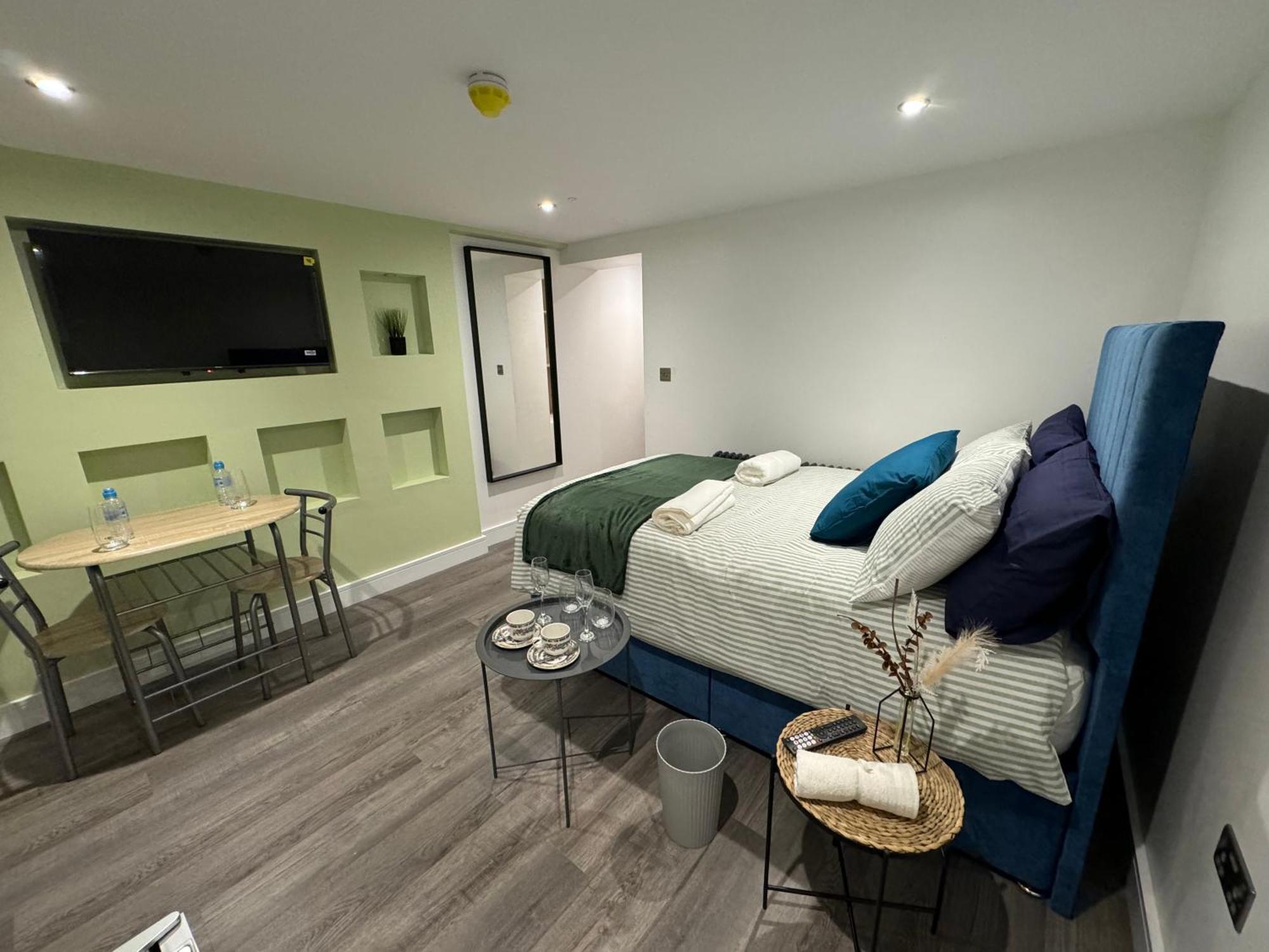 Southgate Luxury Apartments Elland エクステリア 写真