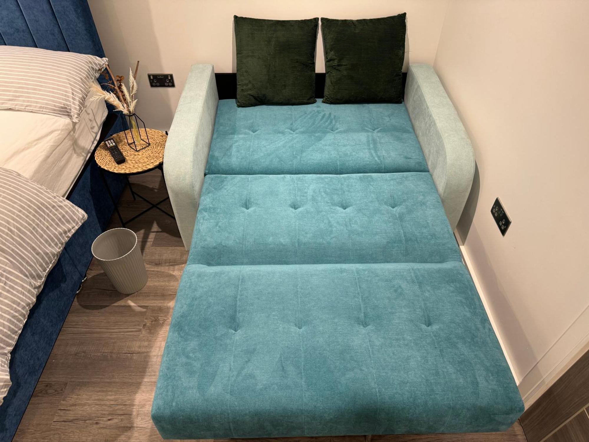 Southgate Luxury Apartments Elland エクステリア 写真